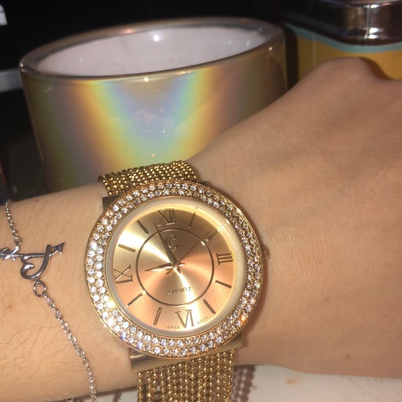 Charming Charlie Accessories - Gorgeous gold watch!